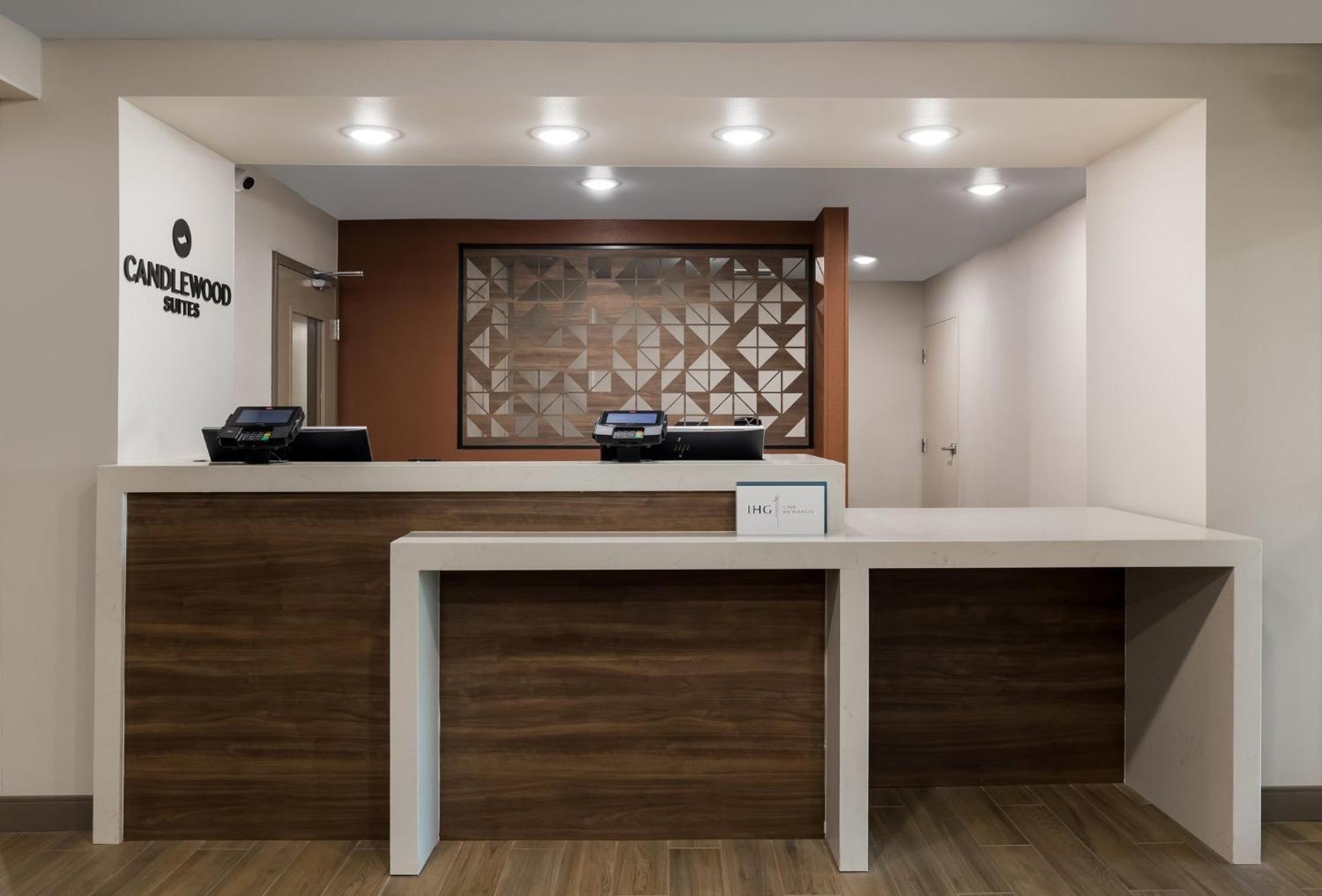Candlewood Suites Lafayette - River Ranch By Ihg Экстерьер фото